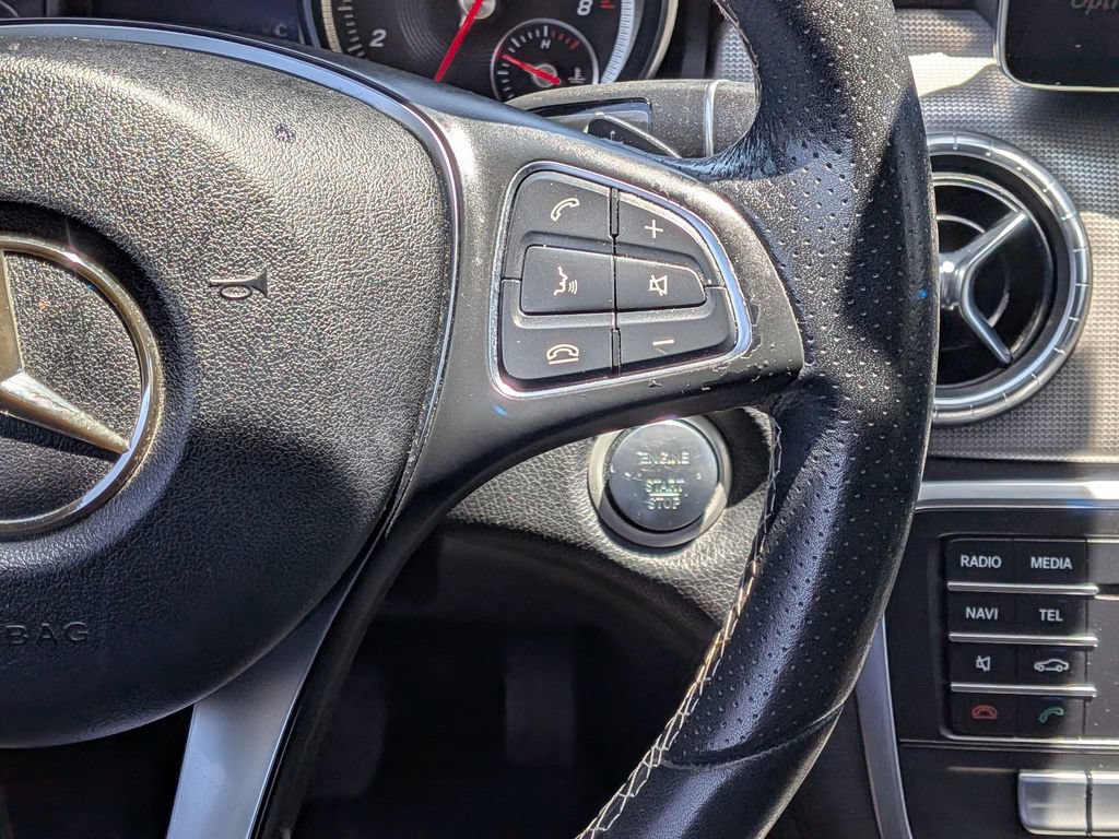 Used 2018 Mercedes-Benz CLA 250 image 33
