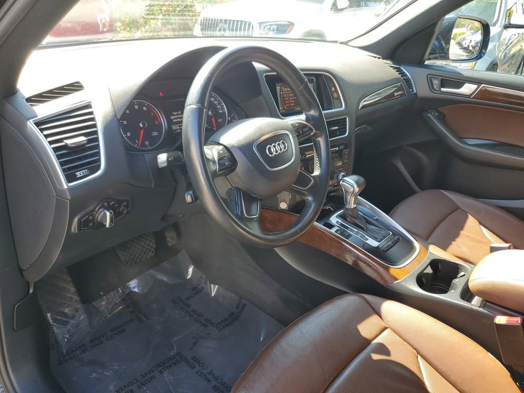 Used 2017 Audi Q5 2.0T Premium image 25
