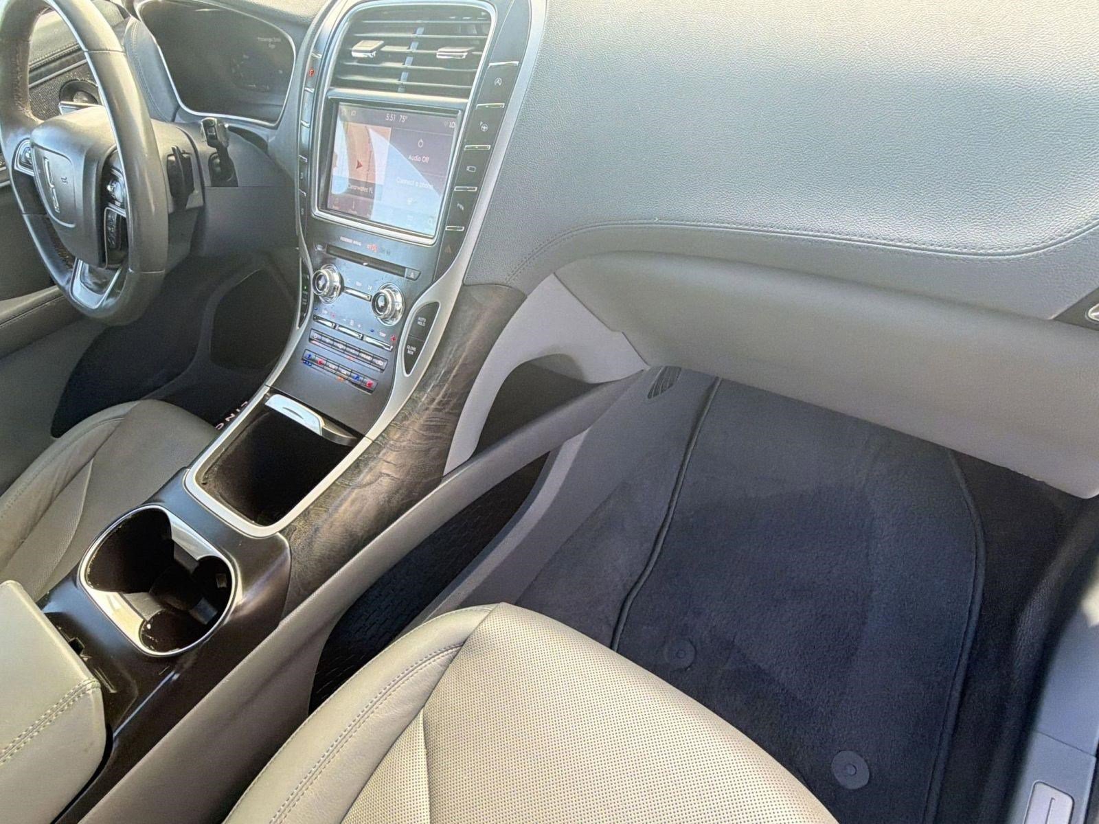 Used 2020 Lincoln Nautilus Reserve FWD image 33