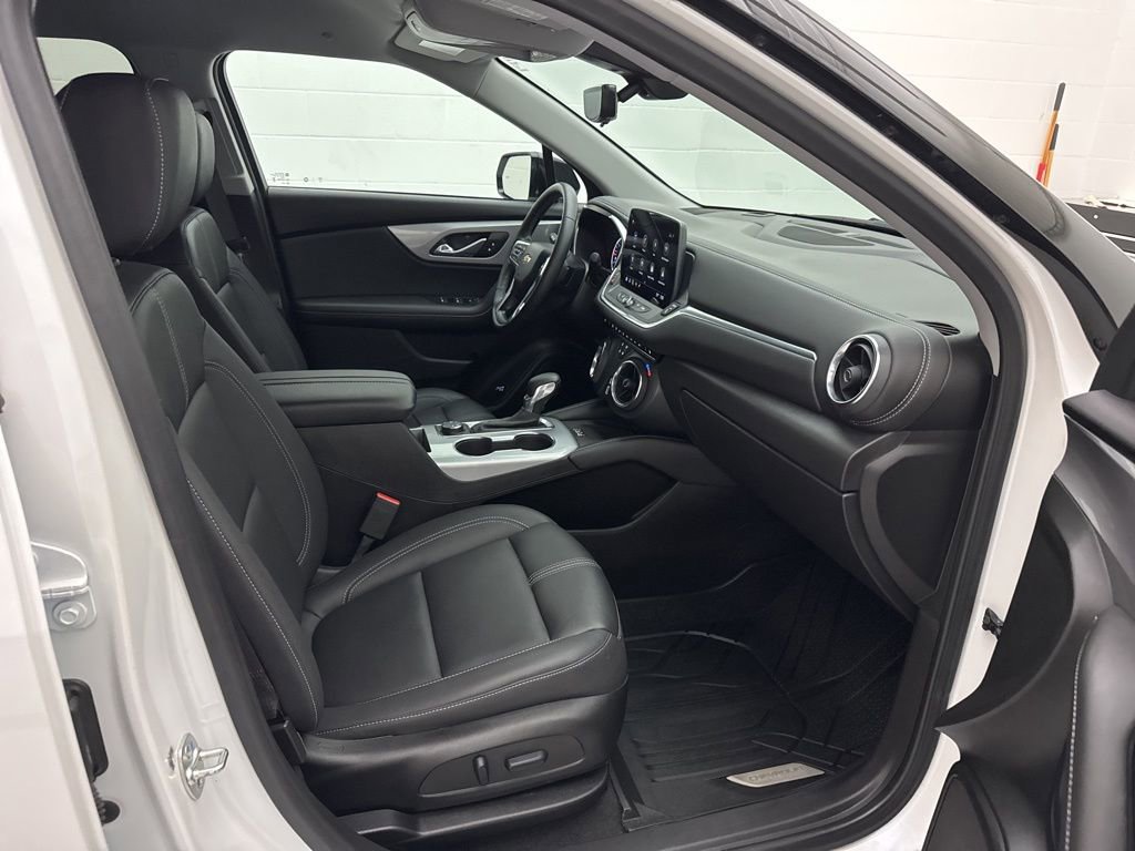 Used 2024 Chevrolet Blazer LT w/ Sound & Technology Package image 55