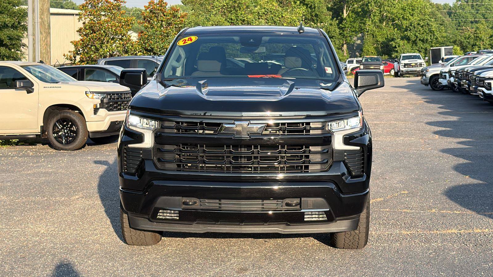 Used 2024 Chevrolet Silverado 1500 RST w/ Z71 Off-Road Package AWD/4WD video 2