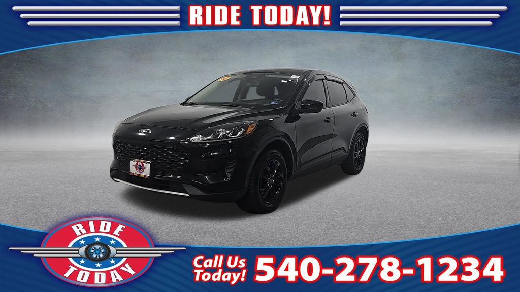 Used 2020 Ford Escape SE Sport image 1