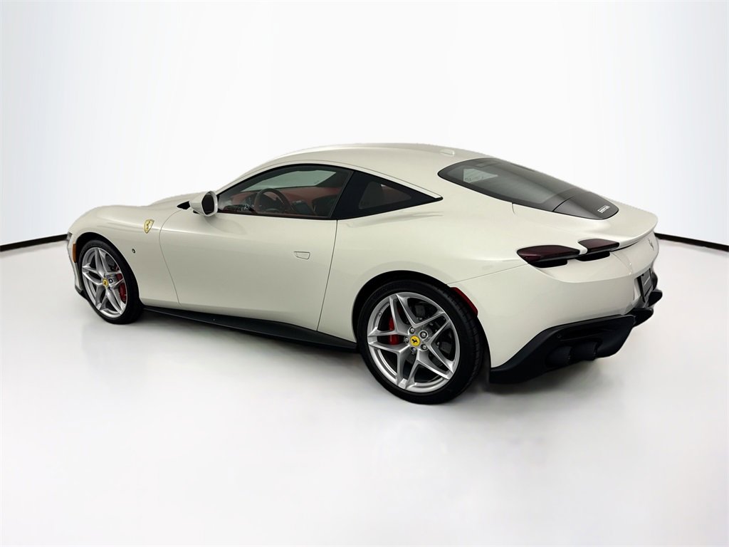 Used 2023 Ferrari Roma image 7