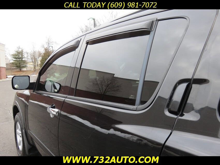 Used 2014 Nissan Armada SV AWD/4WD image 24