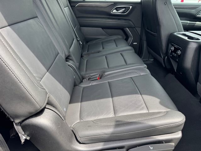 Used 2024 Chevrolet Suburban LT AWD/4WD image 9