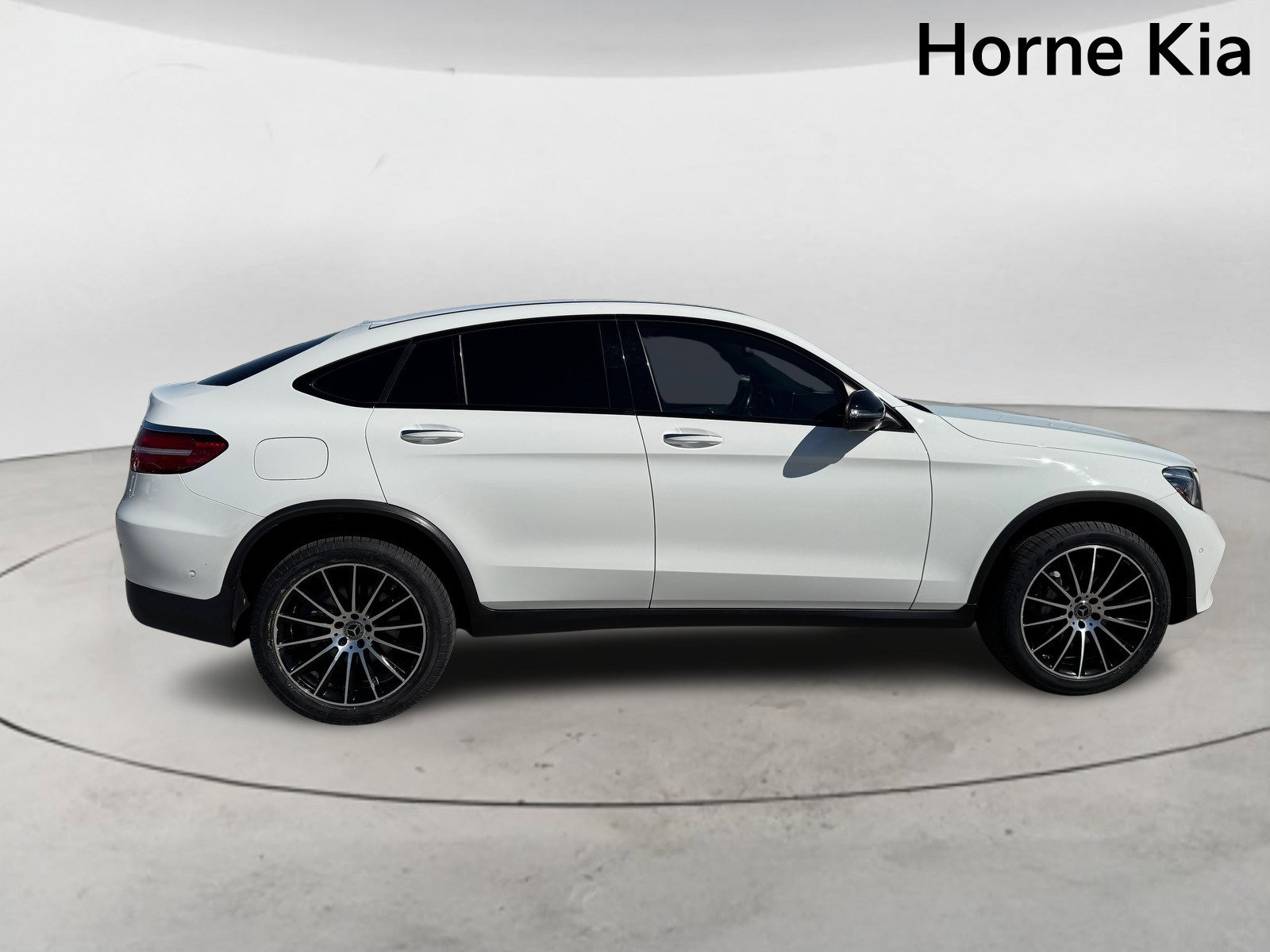 Used 2019 Mercedes-Benz GLC 300 4MATIC Coupe image 3