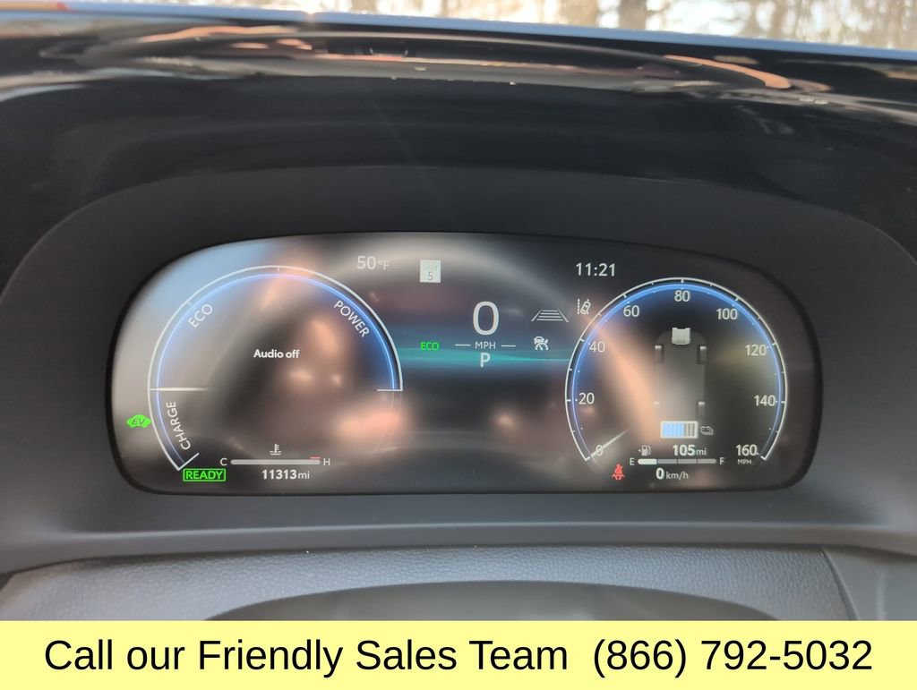 Certified 2025 Toyota Crown Signia w/ Tow-Hitch Package (TMS) AWD/4WD image 18