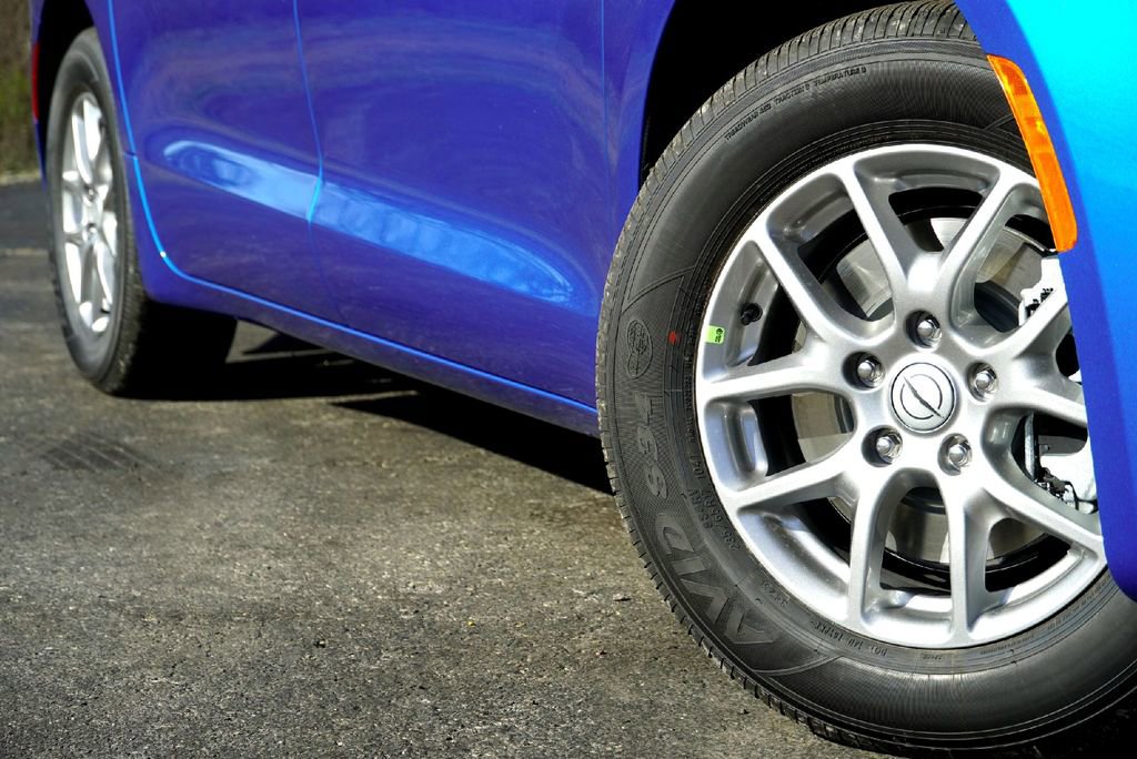 New 2026 Chrysler Pacifica Select image 4