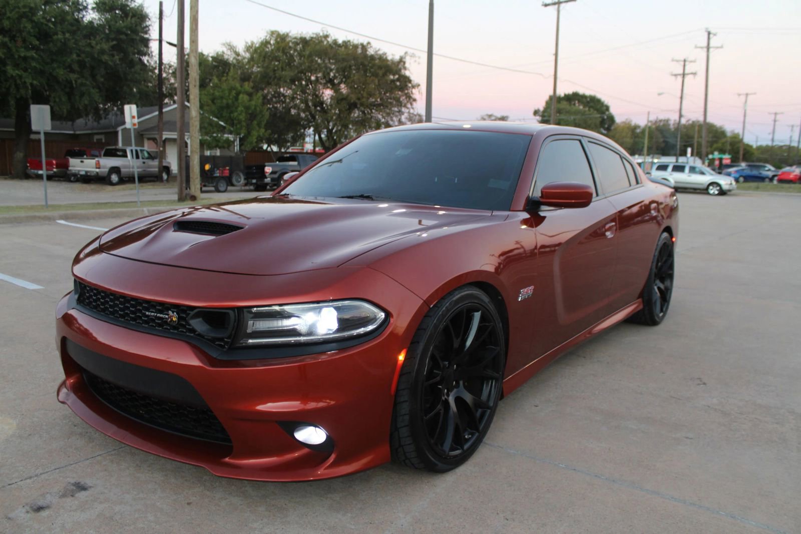 Used 2020 Dodge Charger Scat Pack RWD image 4
