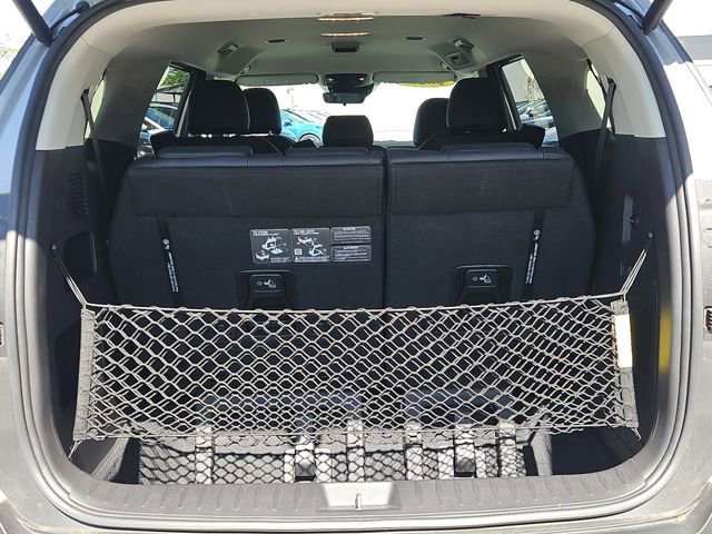 Certified 2025 Kia Carnival EX FWD image 6