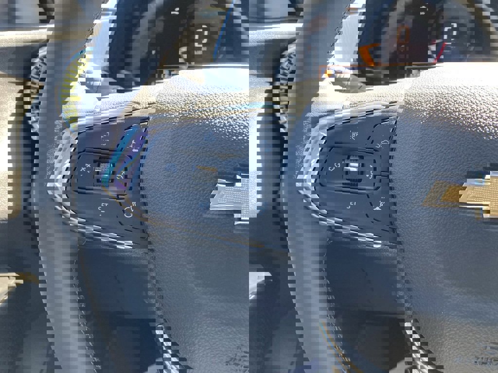 New 2025 Chevrolet Trax LT w/ Driver Confidence Package image 14