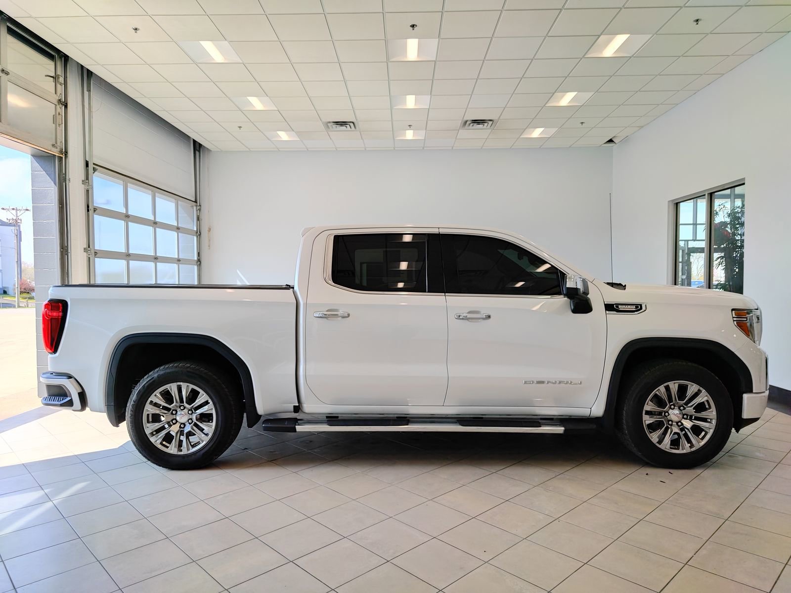 Used 2020 GMC Sierra 1500 Denali w/ Technology Package image 2