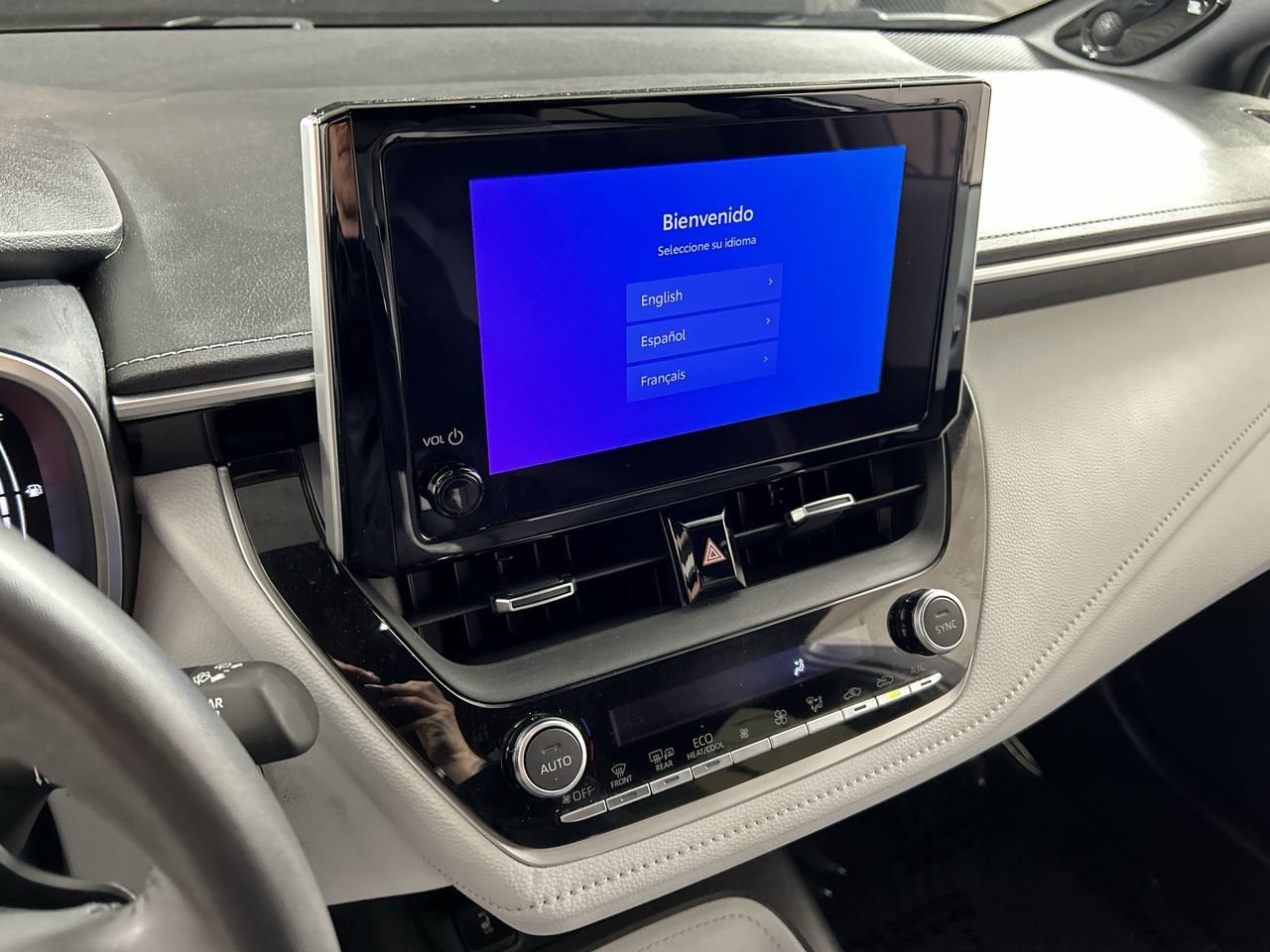 Used 2025 Toyota Corolla XSE image 16