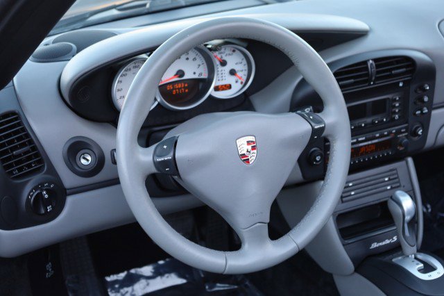 Used 2003 Porsche Boxster S image 24
