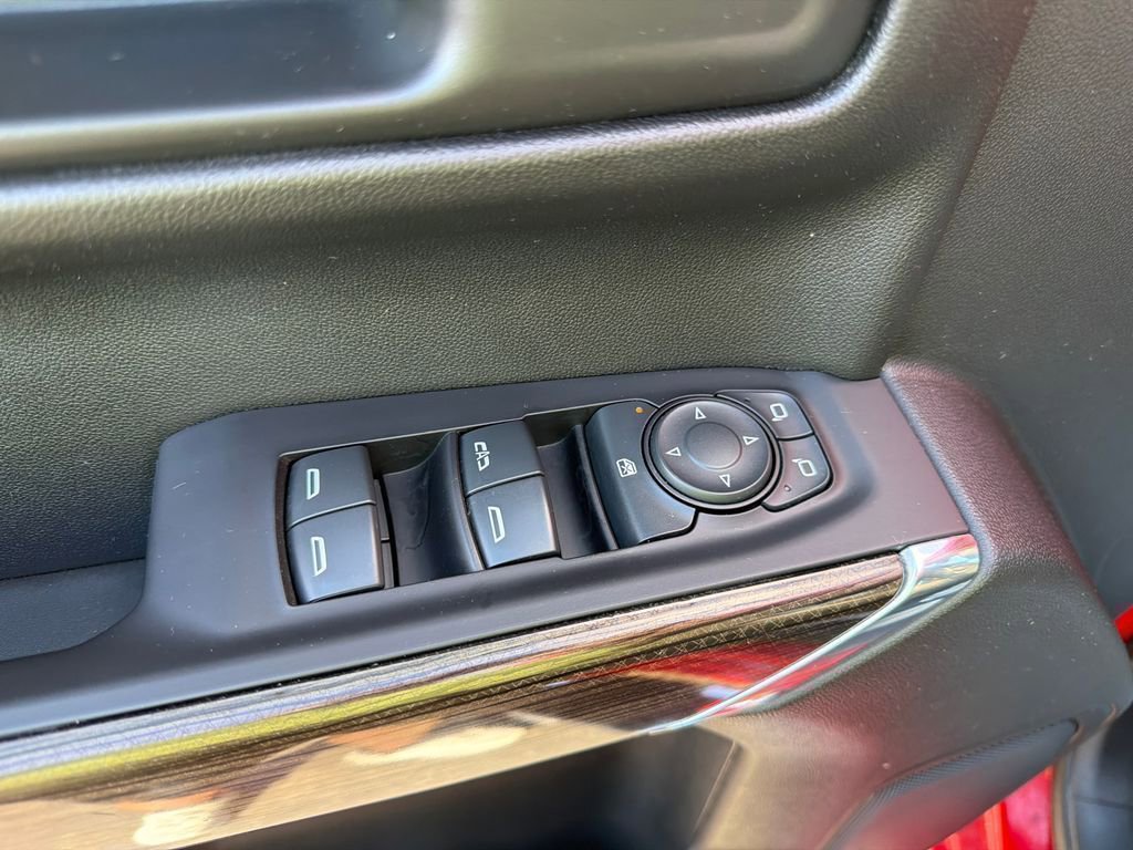 Used 2021 Chevrolet Silverado 1500 RST image 18