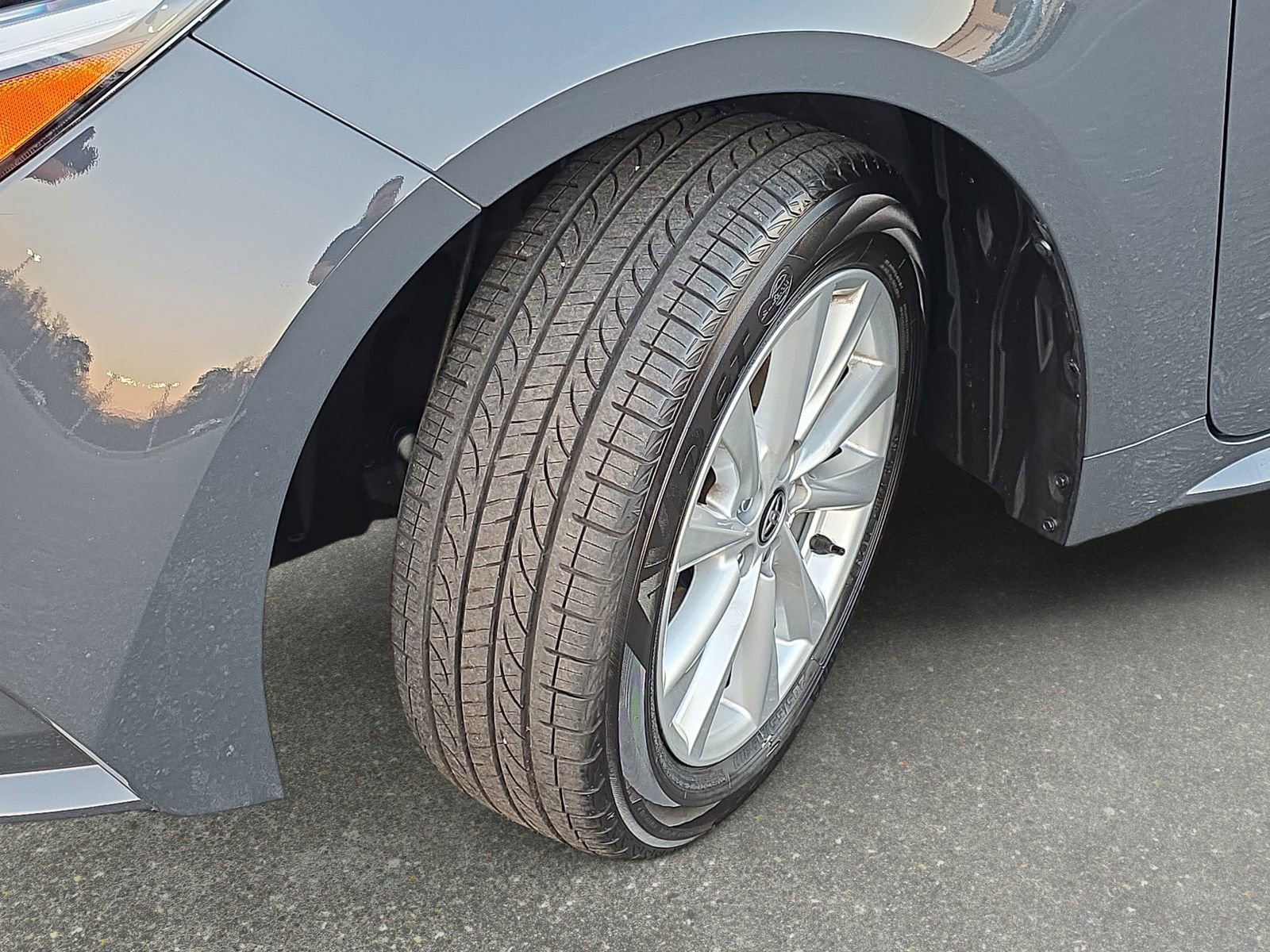 Used 2025 Toyota Corolla XLE image 31