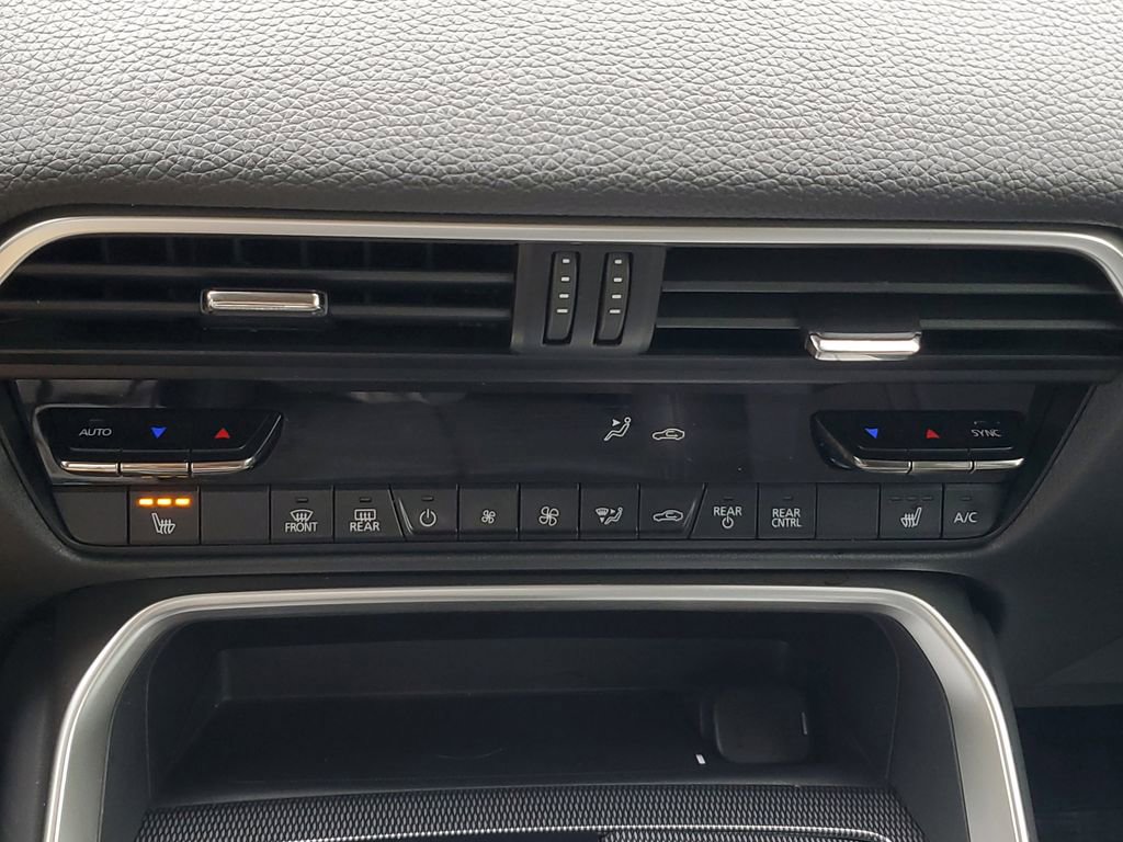 Used 2024 MAZDA CX-90 3.3 Turbo w/ Preferred Plus image 29