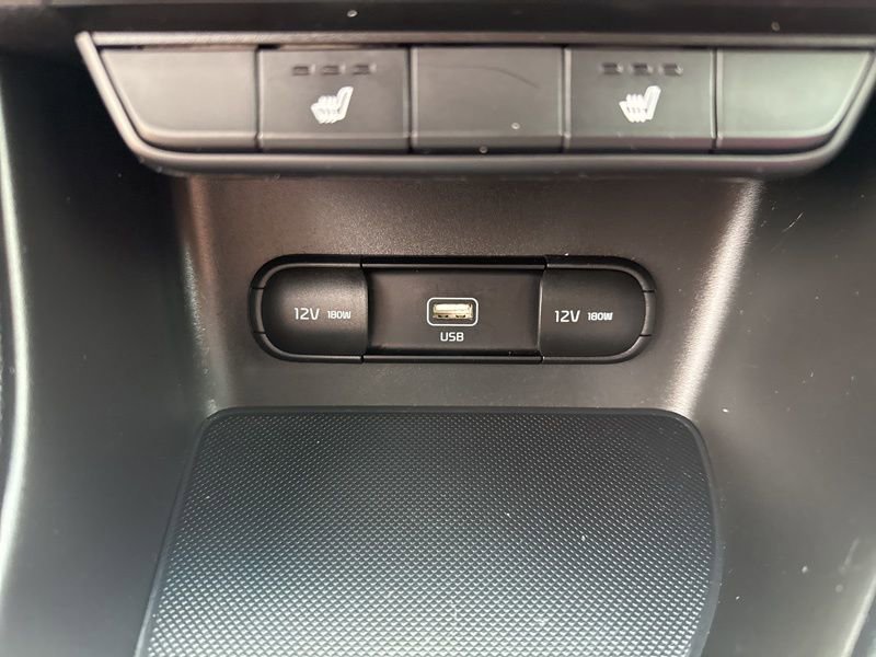 Used 2020 Kia Sportage S image 34