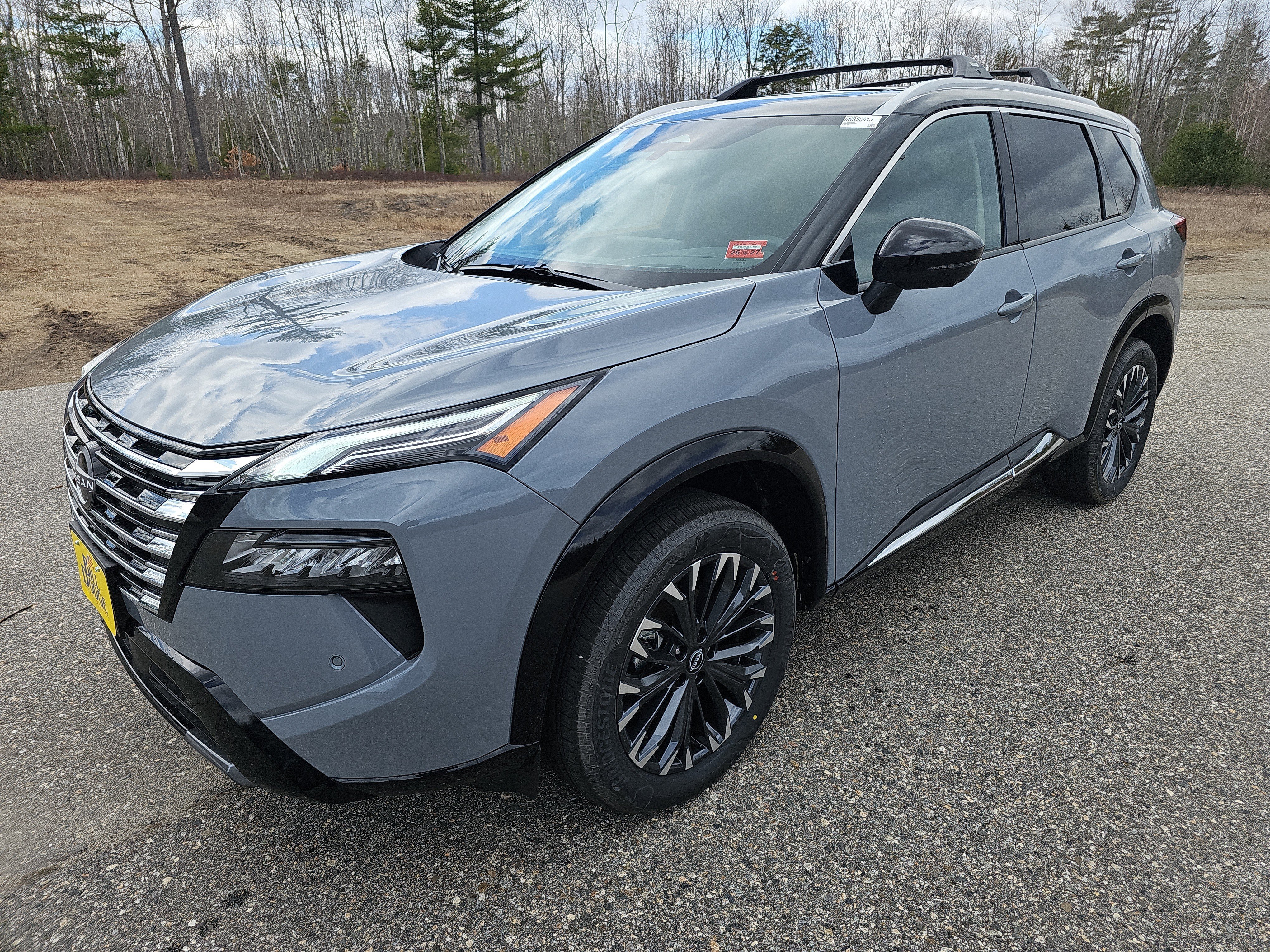 New 2026 Nissan Rogue Platinum image 1