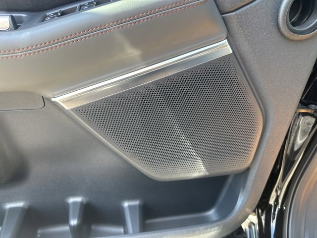 New 2025 Ford Expedition Active image 14