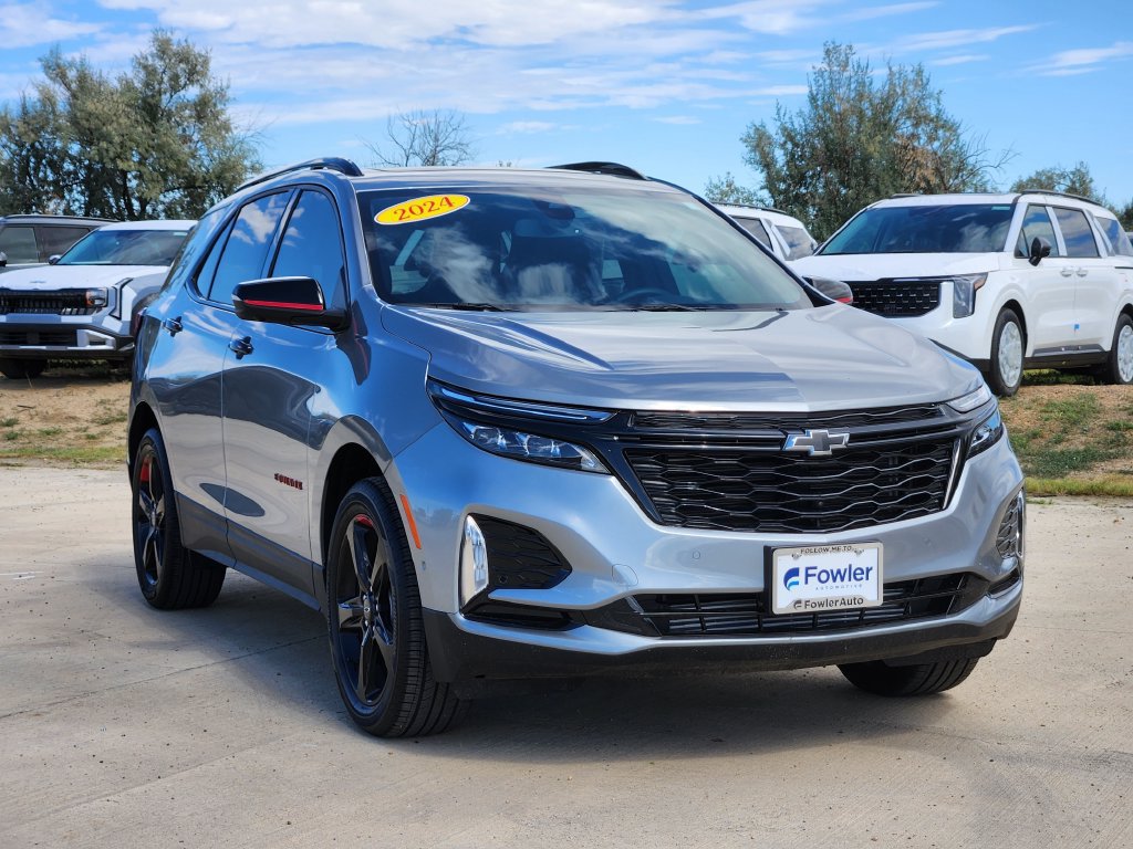 Used 2024 Chevrolet Equinox Premier AWD/4WD image 3