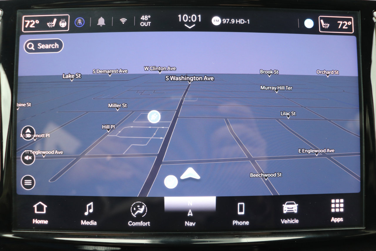 Used 2024 Chrysler Pacifica Limited image 37