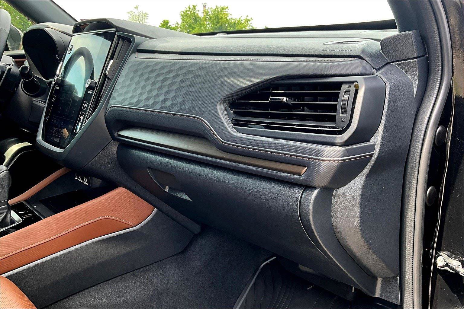 Used 2025 Subaru Forester Touring image 16