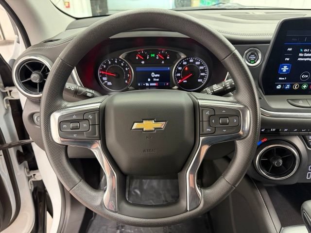 Certified 2025 Chevrolet Blazer LT AWD/4WD image 8