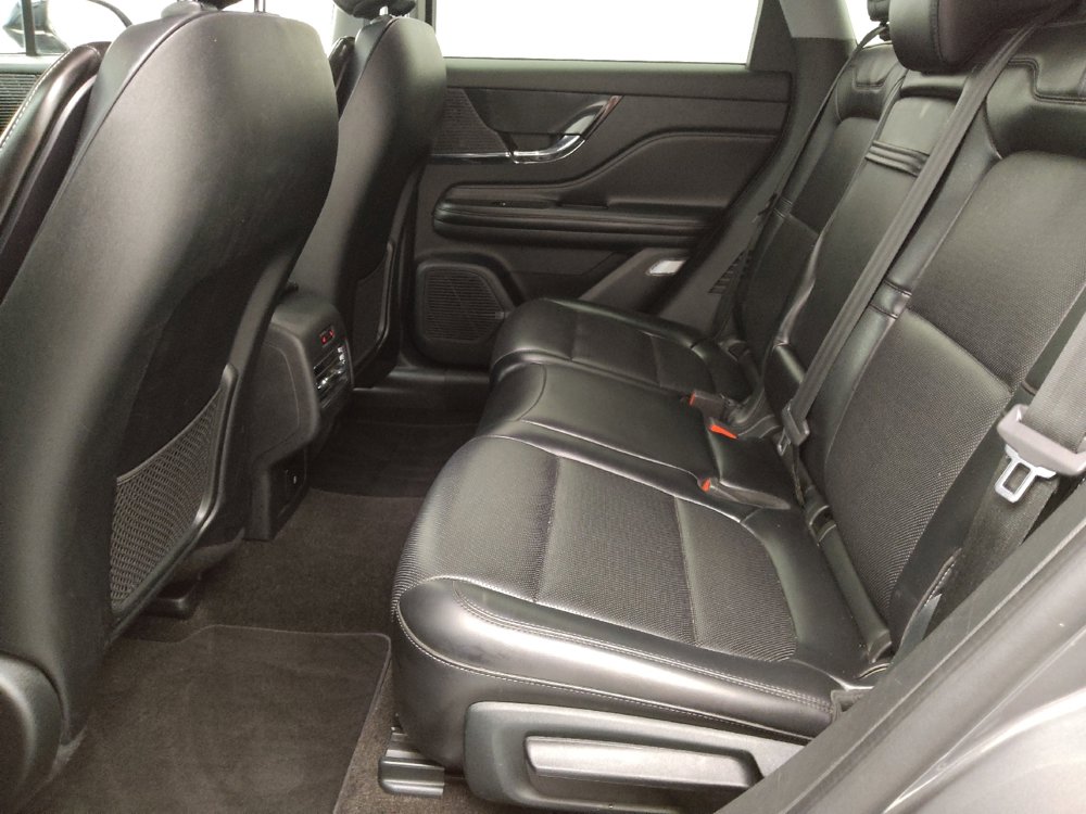 Used 2022 Lincoln Corsair AWD w/ Equipment Group 101A image 18