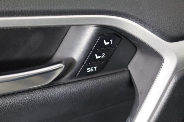 Used 2019 Toyota RAV4 Limited w/ Cold Weather Package AWD/4WD image 26