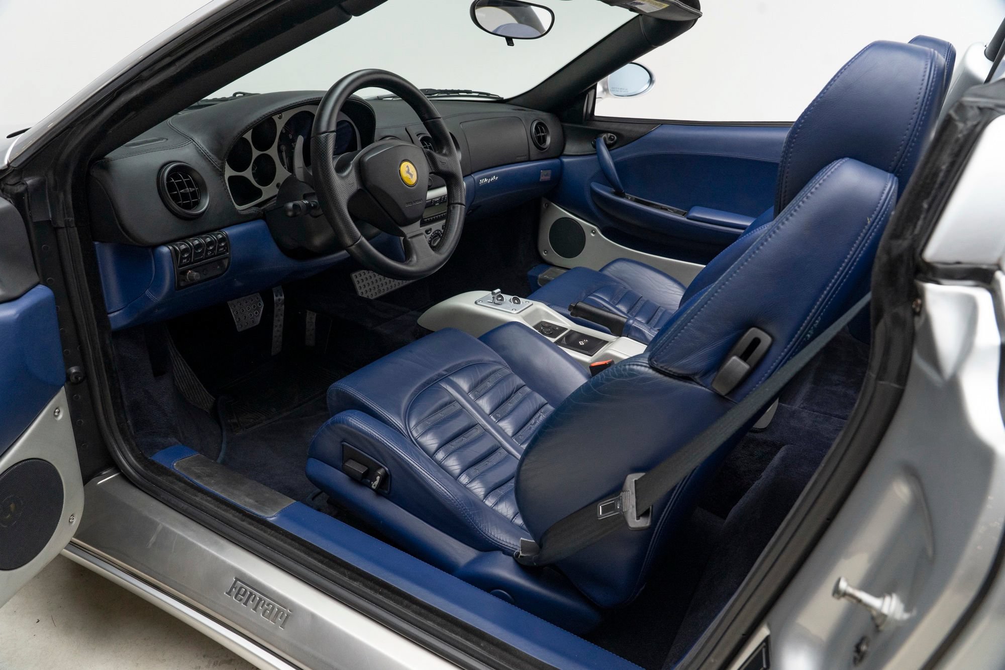 Used 2001 Ferrari 360 Spider RWD image 35