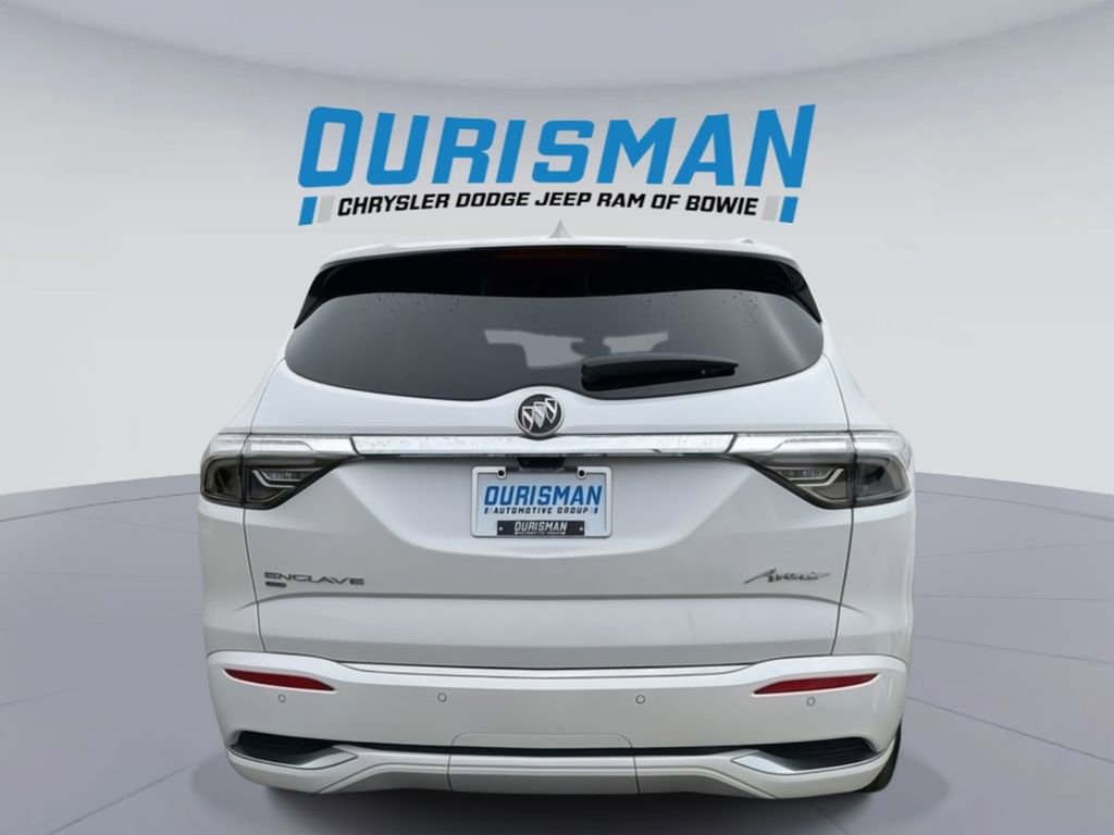 Used 2022 Buick Enclave Avenir w/ Avenir Technology Package image 5