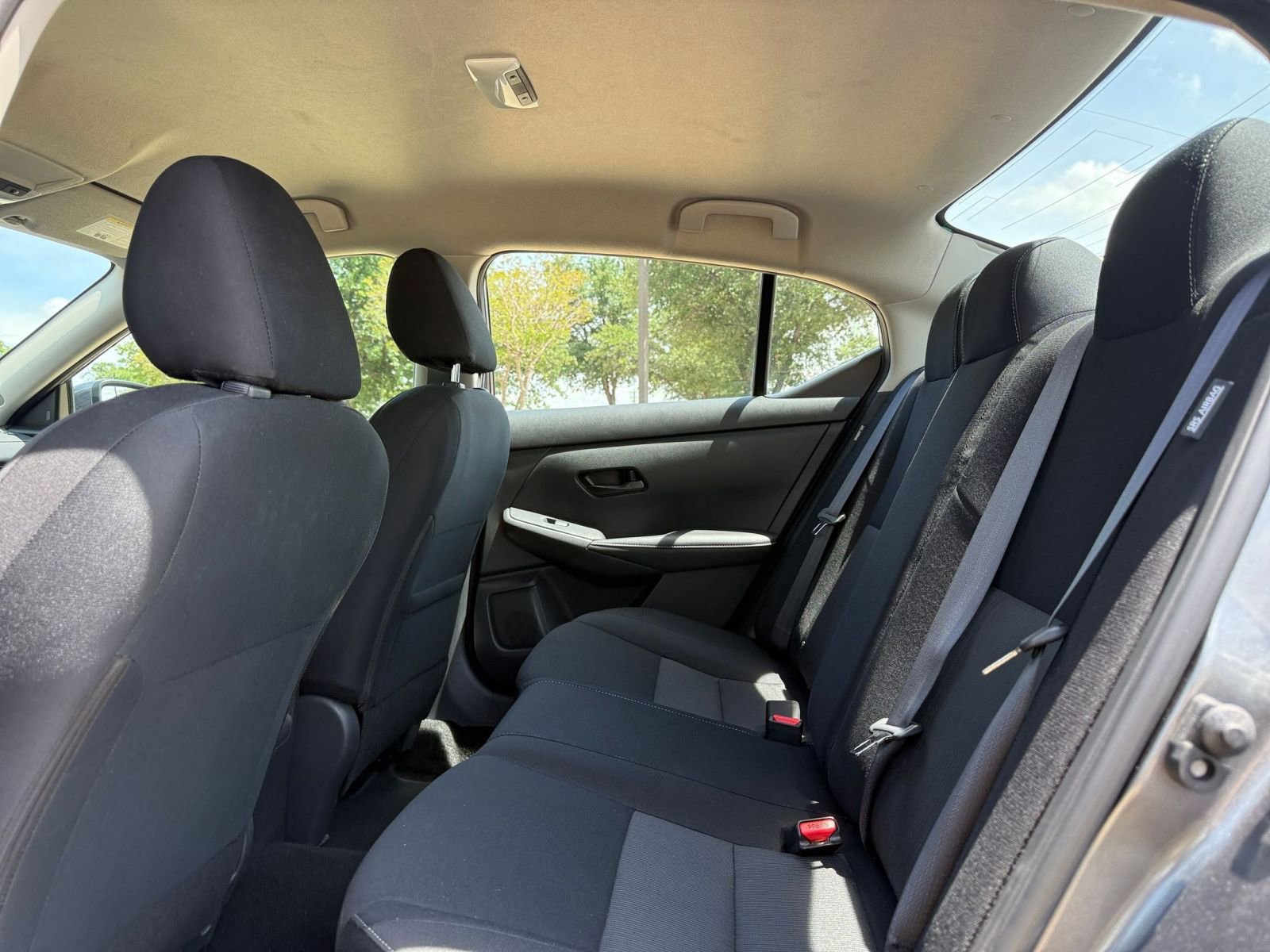Used 2025 Nissan Sentra SV FWD image 25