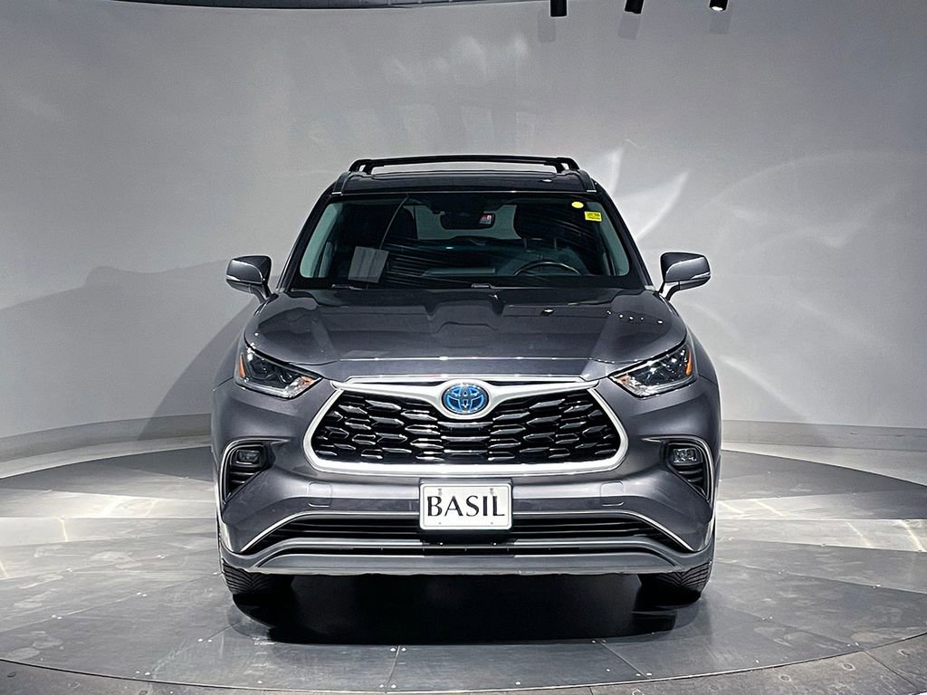 Used 2021 Toyota Highlander XLE image 9