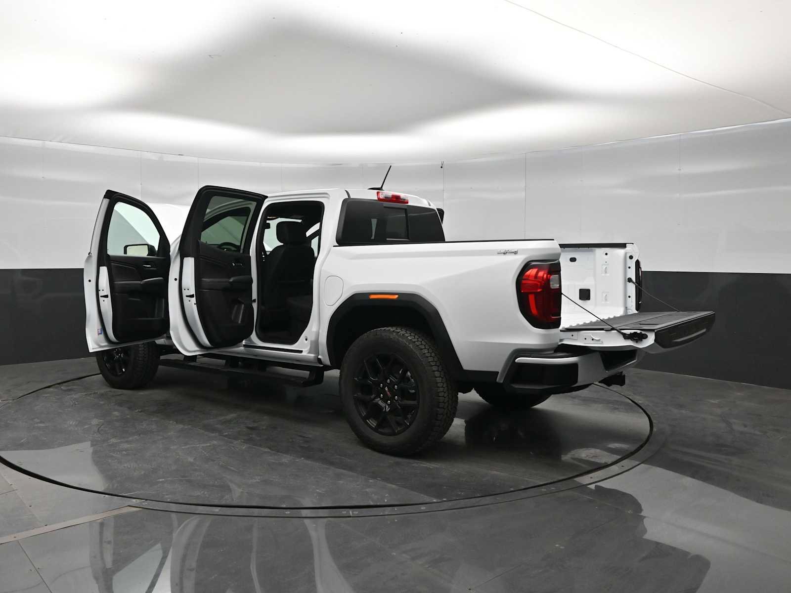 New 2026 GMC Canyon Elevation w/ Convenience Package AWD/4WD image 43