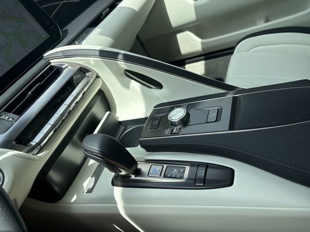 Used 2026 Lexus LC 500 Coupe image 31