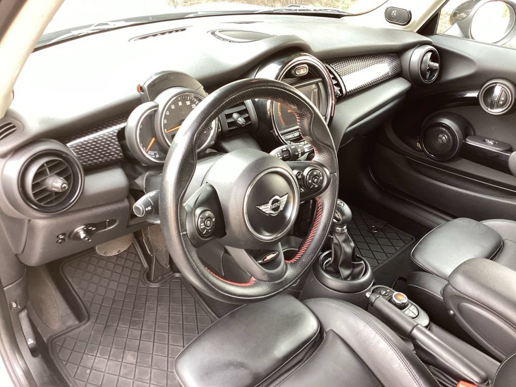 Used 2018 MINI Cooper S FWD image 10