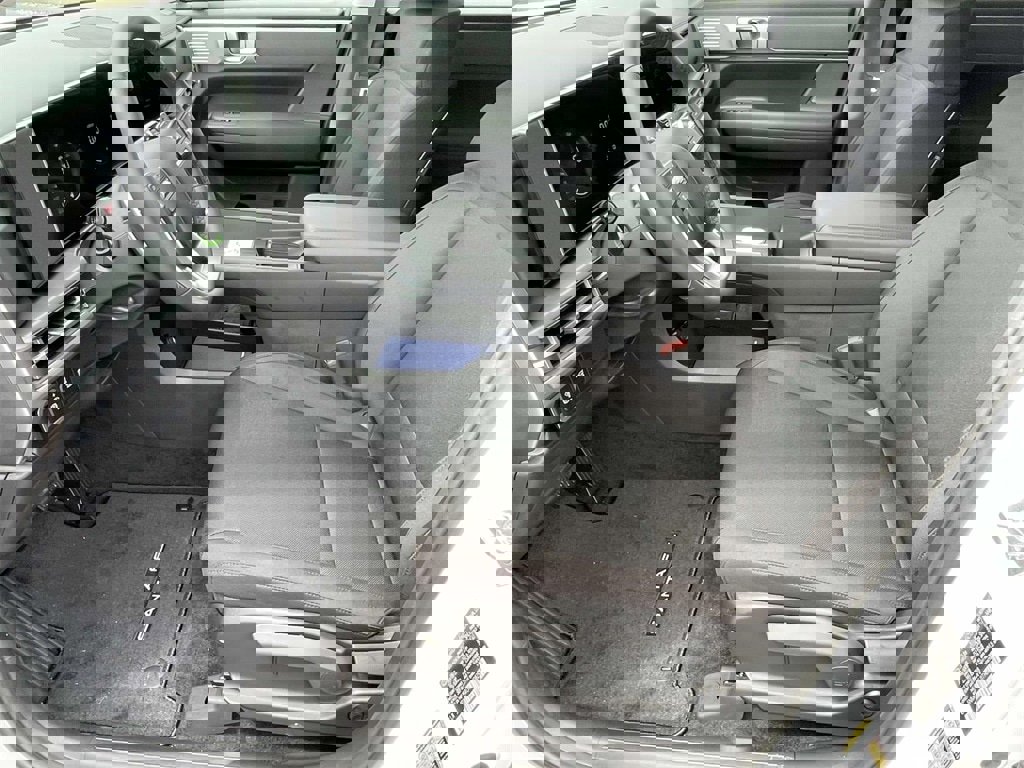 New 2026 Hyundai Santa Fe SE image 14