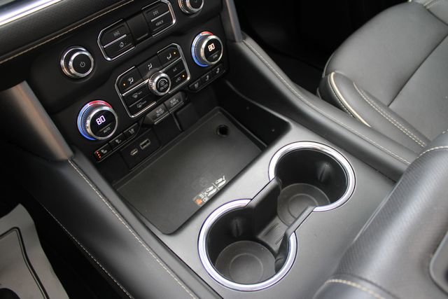 Used 2023 GMC Yukon SLT image 18