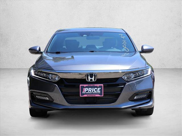 Used 2018 Honda Accord Sport image 2