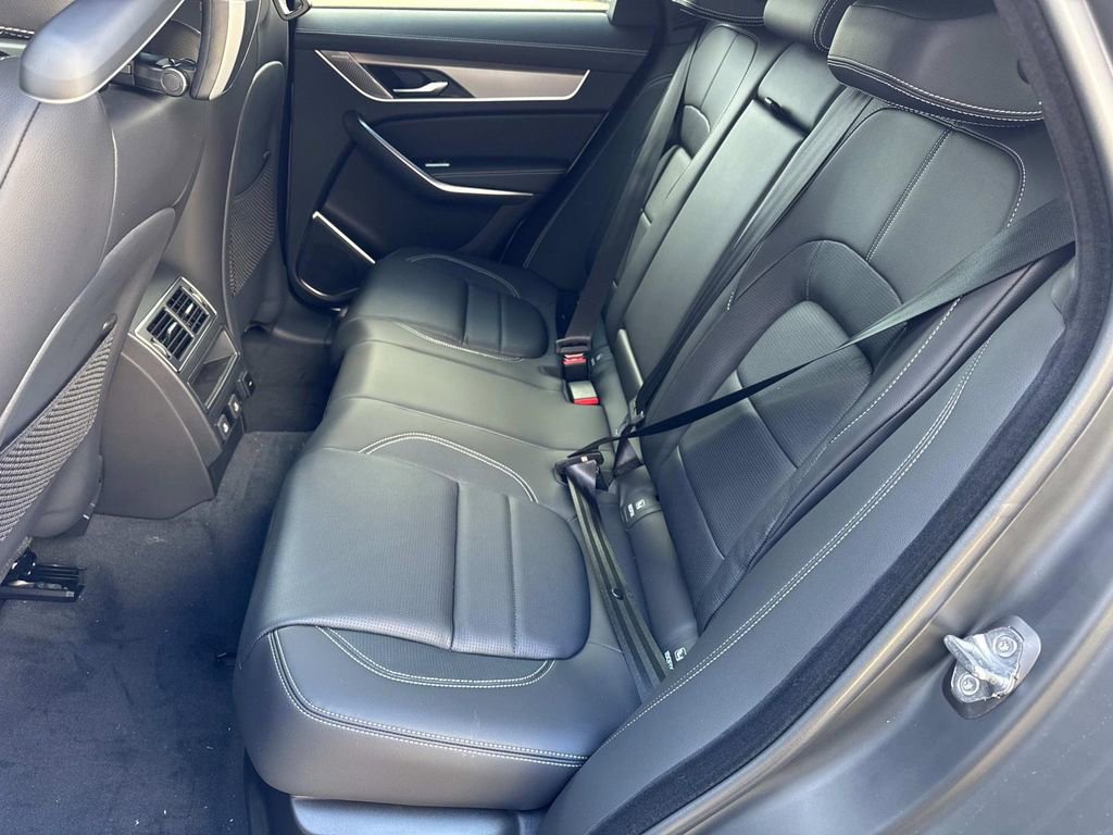 New 2026 Jaguar F-PACE R-Dynamic S image 14