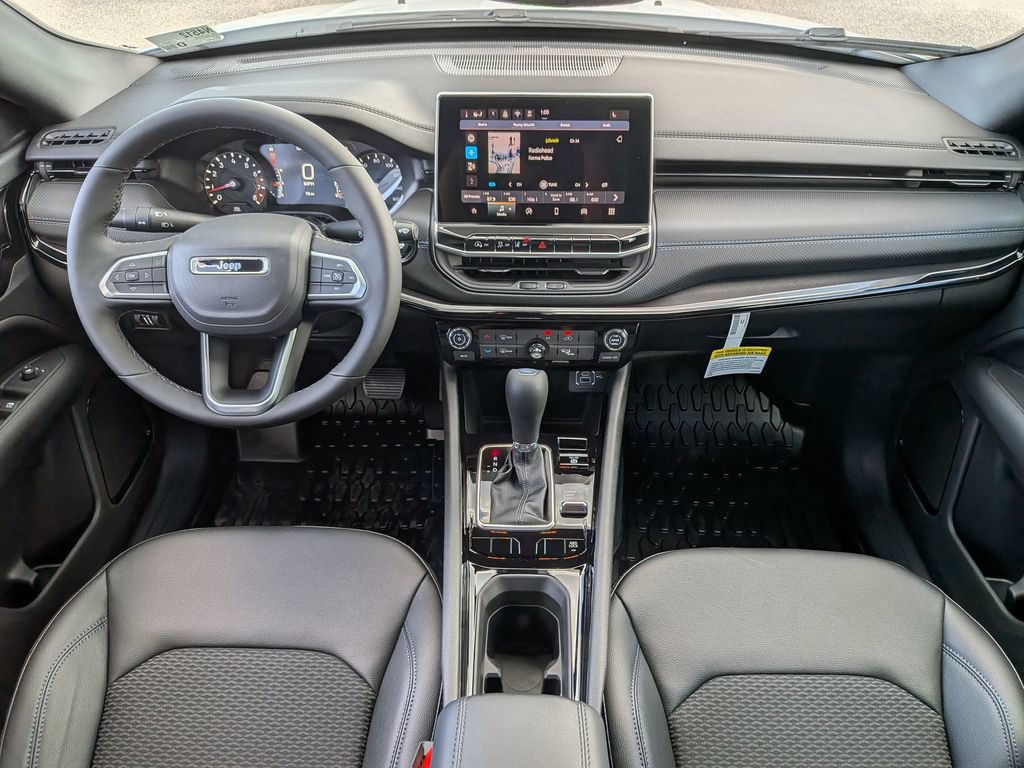 New 2026 Jeep Compass Latitude AWD/4WD image 27