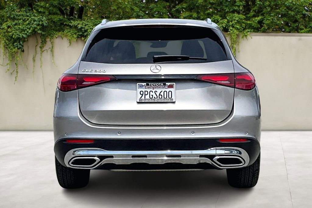 Used 2024 Mercedes-Benz GLC 300 image 6