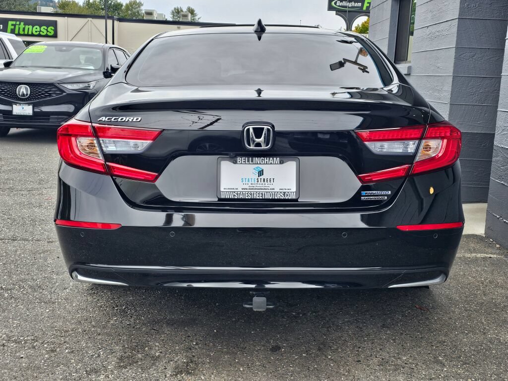 Used 2019 Honda Accord Touring image 4