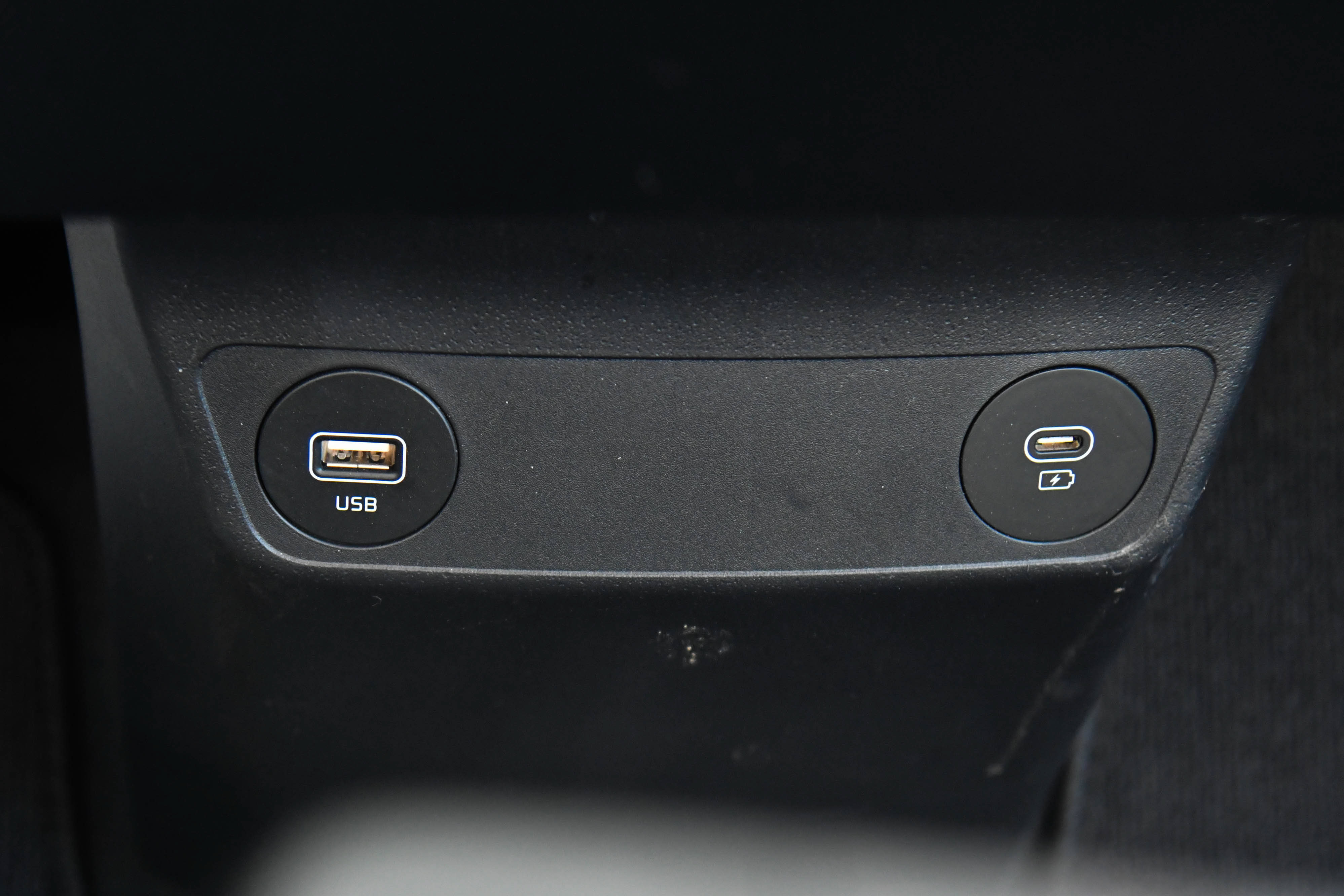 Used 2024 Kia EV6 Light RWD image 29