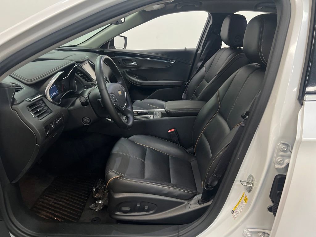 Used 2016 Chevrolet Impala LTZ w/ Enhanced Convenience Package image 11