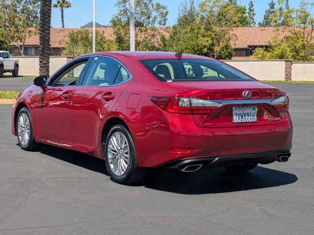 Used 2016 Lexus ES 350 w/ Premium Package w/Wood Trim FWD image 7