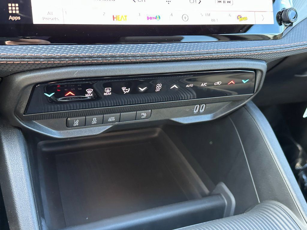 New 2026 Jeep Cherokee Limited image 27