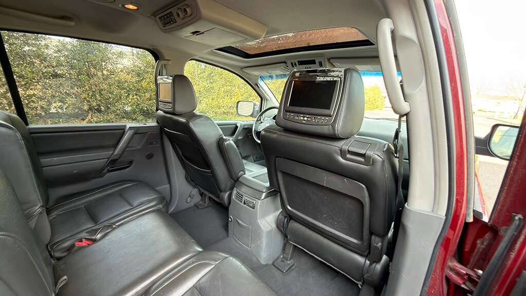 Used 2007 Nissan Armada LE w/ Technology Pkg image 30