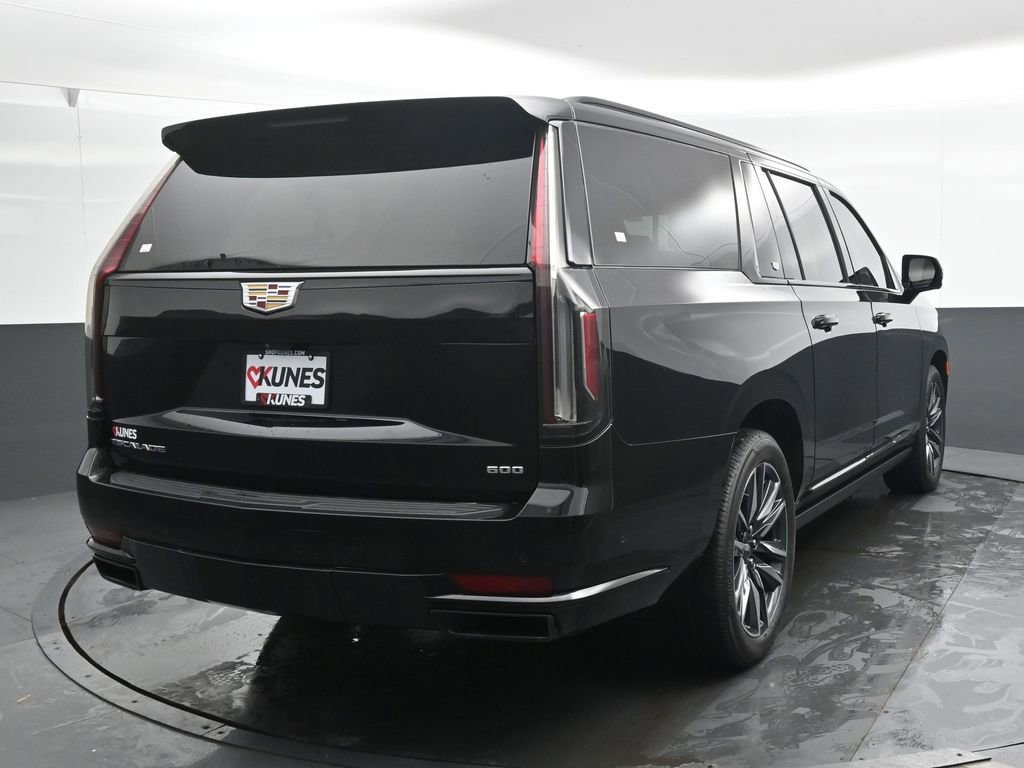 Used 2024 Cadillac Escalade ESV Sport w/ Touring Package AWD/4WD image 3